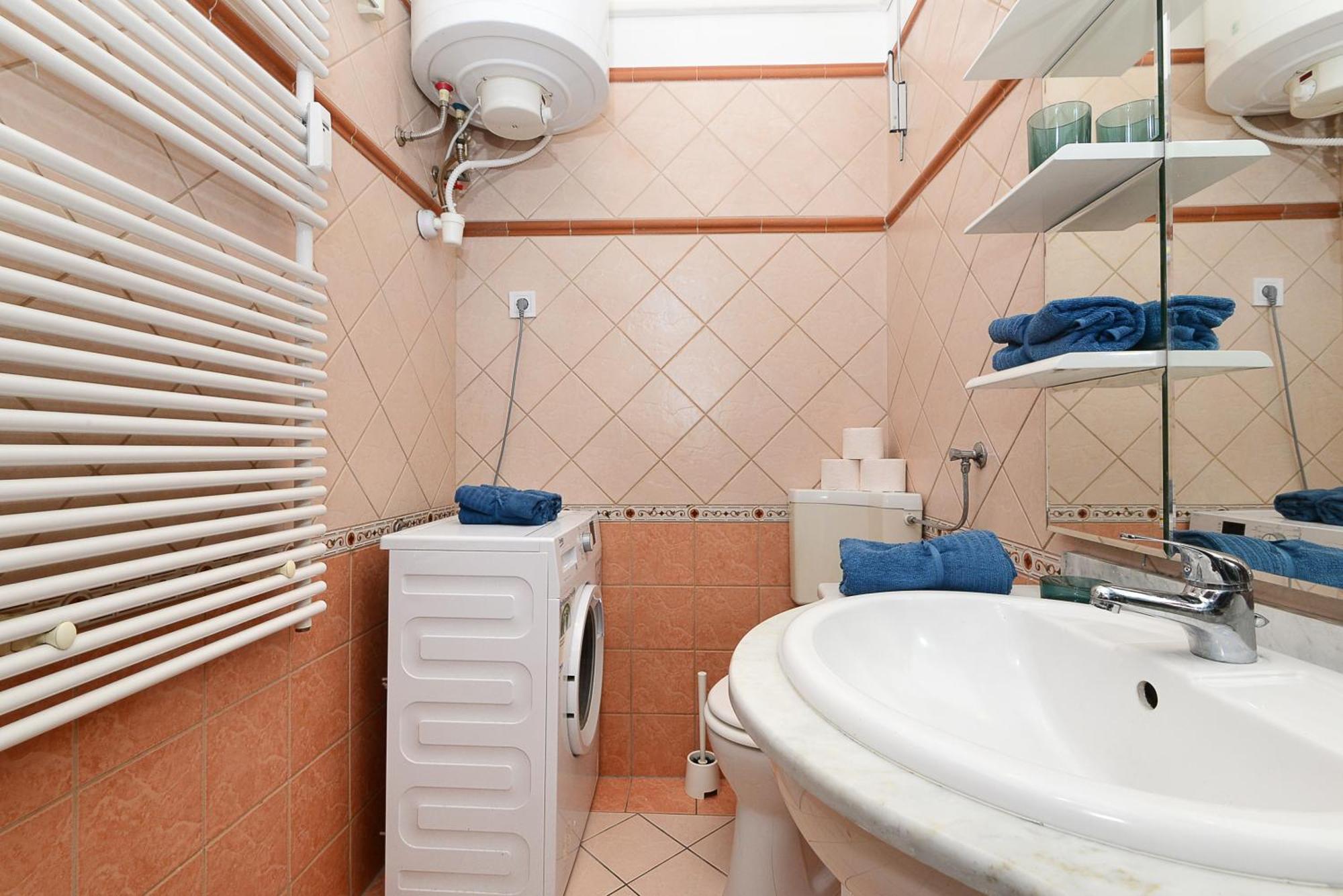 Luxury R161 Апартаменти